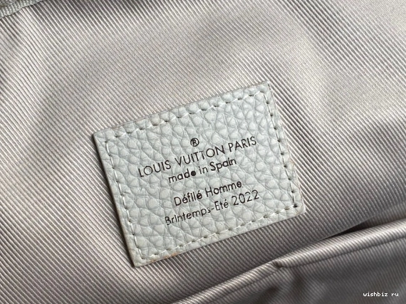 WIS ELLIPSE BACKPACK LOUIS VUITTON 0811
